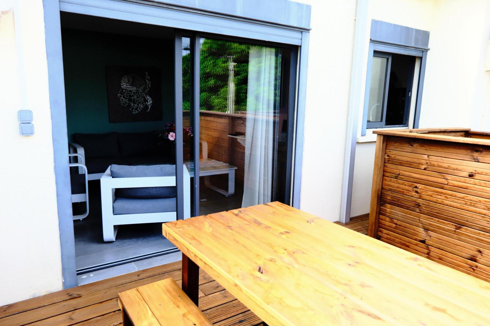 T3 - 100M2 - Residence Georgette Terre Sainte Exteriér fotografie